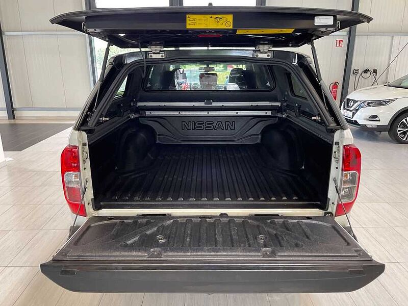 Nissan Navara DC 4x4 Autm. EU6 N-Guard Hardtop Wanne