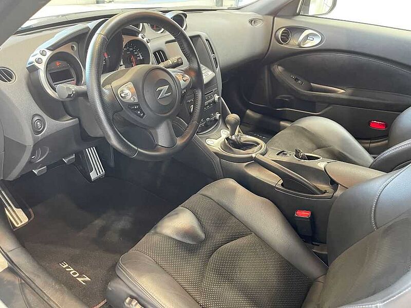 Nissan 370 Z Pack Navi Kamera Invidia Gemini Bose Leder