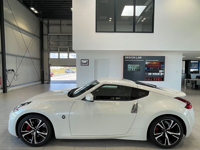 Nissan 370 Z Pack Navi Kamera Invidia Gemini Bose Leder