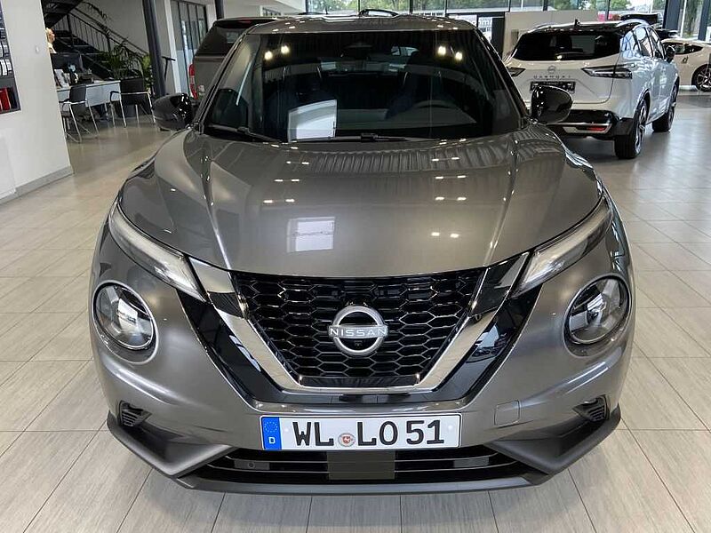 Nissan Juke 1.0 DIG-T DCT Tekna BOSE Rückfahrkamera