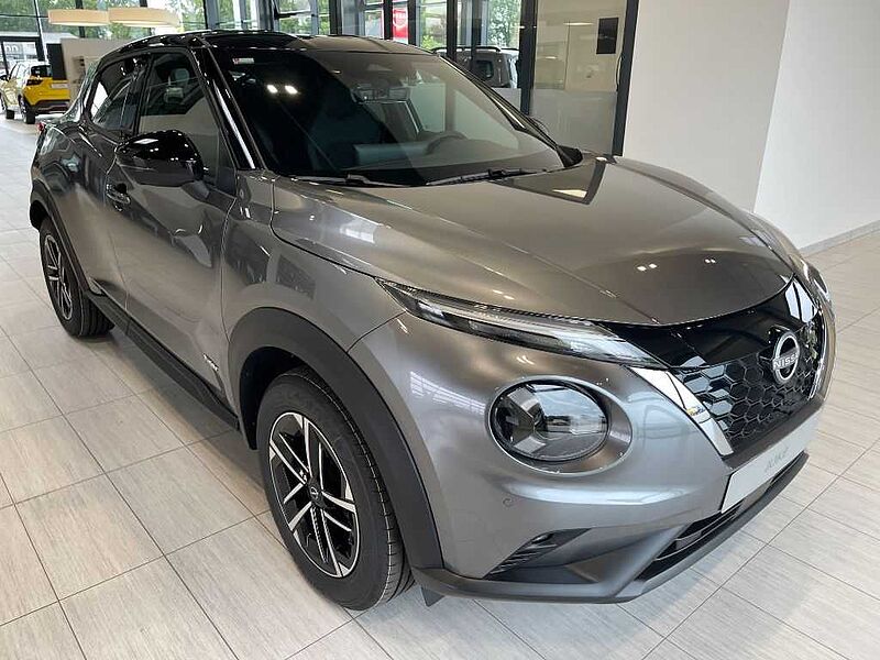 Nissan Juke 1.6 Hybrid 4AMT N-Connecta Winter Tech