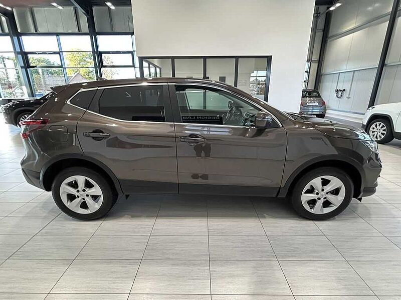 Nissan Qashqai 1.6 DIG-T ACENTA Ersatzrad 4x2 AHK NC