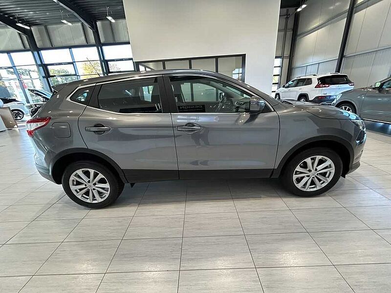 Nissan Qashqai 1.6 DIG-T ACENTA PDC AHK