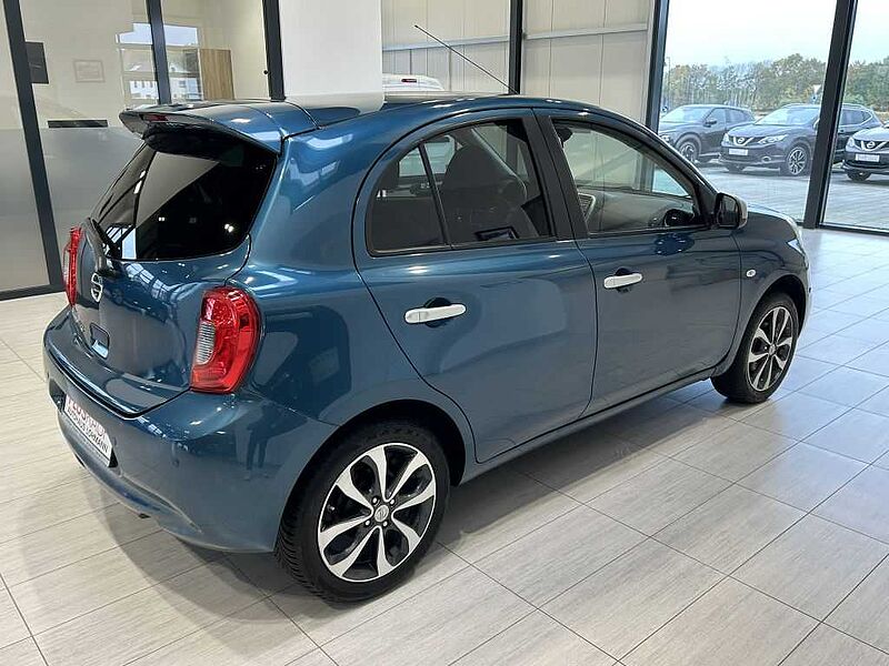 Nissan Micra 1.2 N-TEC Einparksensoren hinten